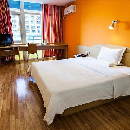 7Days Inn Jiangmen Peng Jiang Qiao North Buitenkant foto